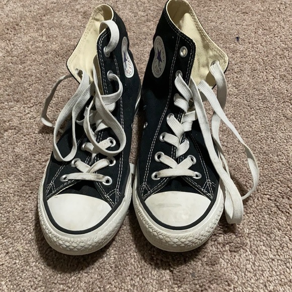 Converse Shoes - Men’s 5.5/ Women’s 7.5 black high top converse